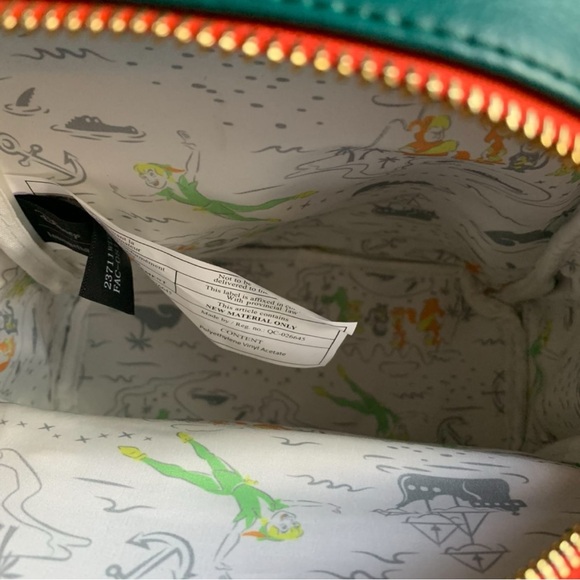 LOUNGEFLY - LIMITED EDITION Disney PETER PAN main image 8